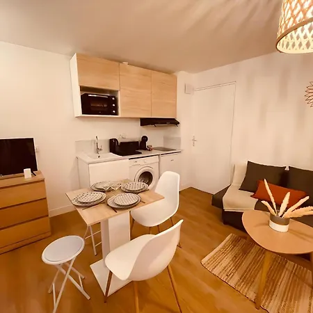 Appartement Le Wild Terracota - Centre hitorique - Wifi et Netflix - stationnement à proximité à Niort Extérieur photo