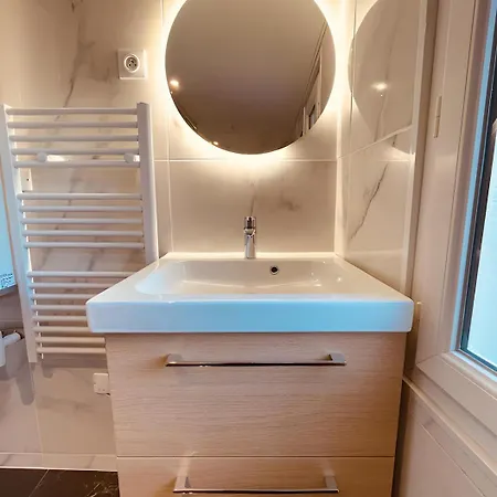 Appartement Le Wild Terracota - Centre hitorique - Wifi et Netflix - stationnement à proximité à Niort Extérieur photo